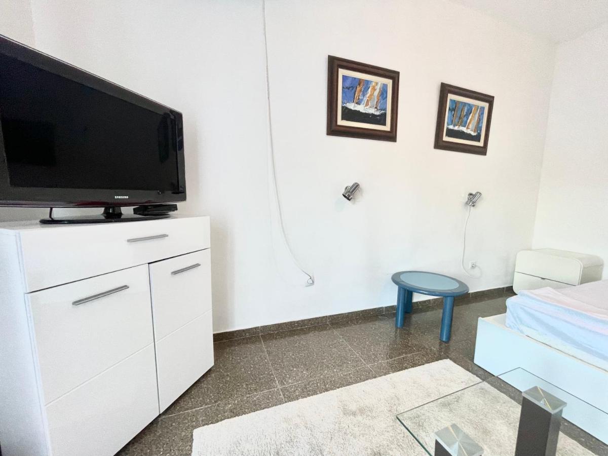 Sea View Apartments Milo 부드바 외부 사진