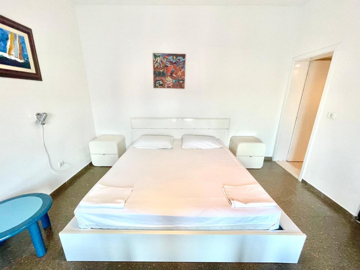 Sea View Apartments Milo 부드바 외부 사진