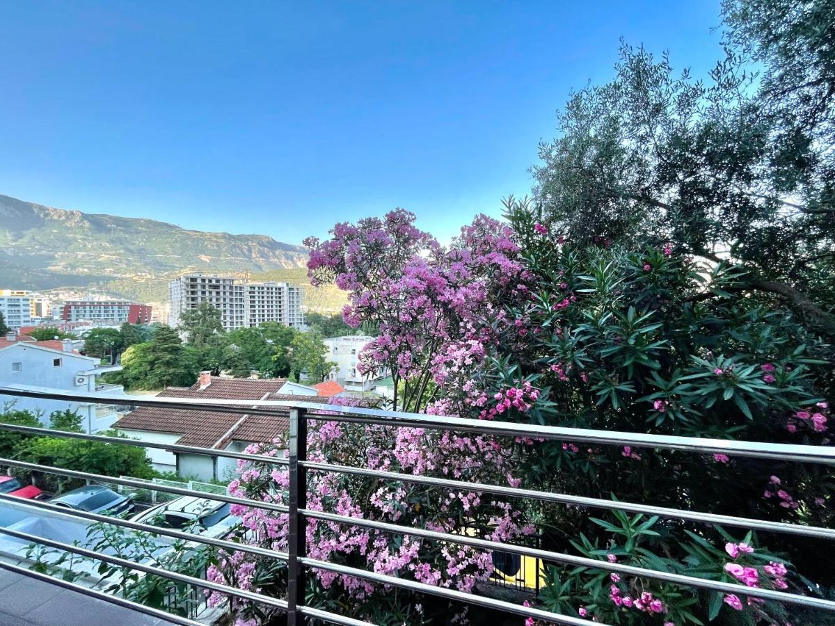 Sea View Apartments Milo 부드바 외부 사진
