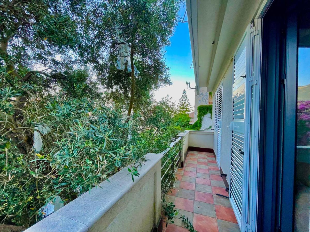 Sea View Apartments Milo 부드바 외부 사진