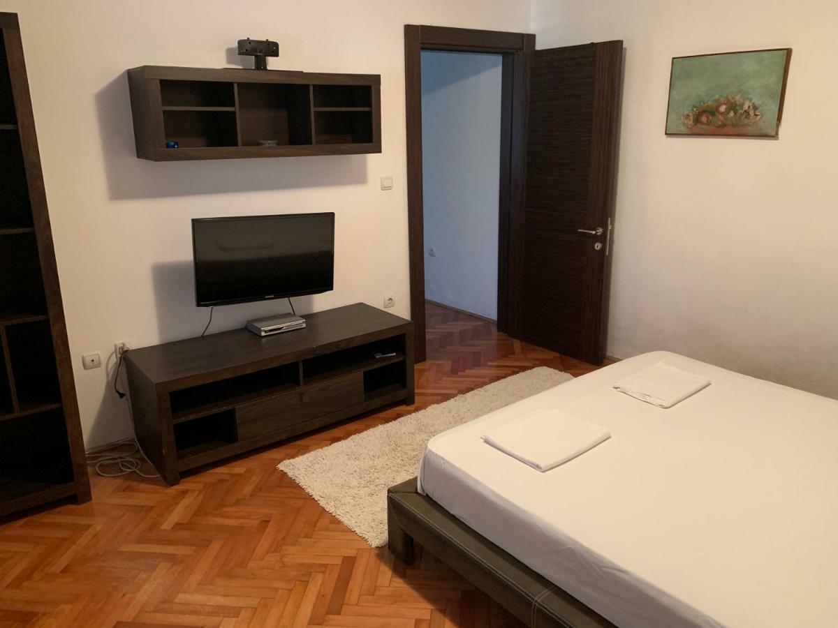 Sea View Apartments Milo 부드바 외부 사진